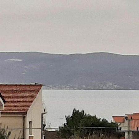 Apartment Biskupovic Dugi Rat Buitenkant foto